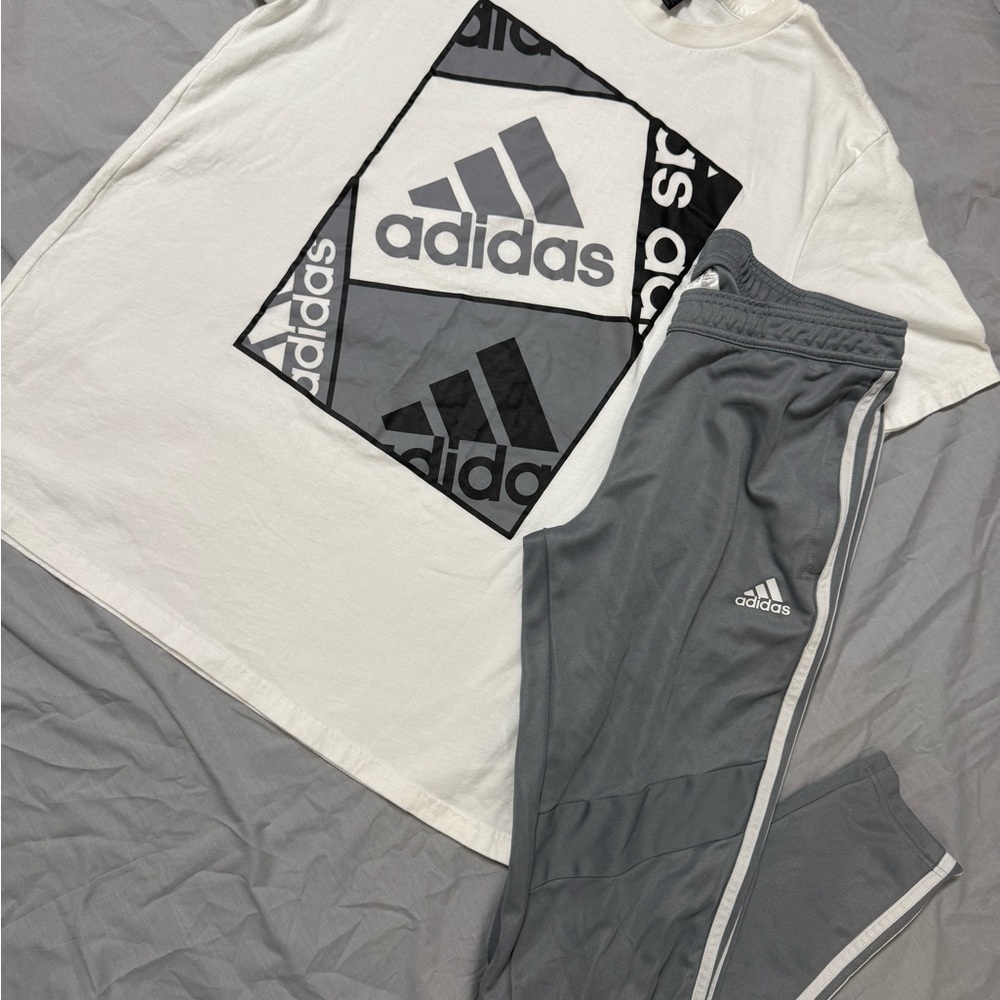 Adidas Men’s Charcoal Joggers